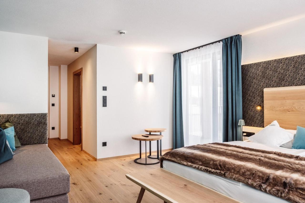 Turmchalet Braies  Bagian luar foto